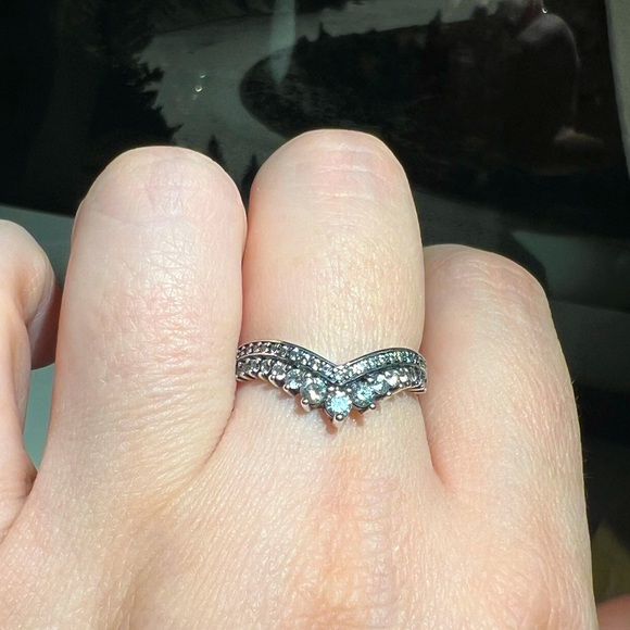 Princess Wishbone Ring Size 8 - Picture 5 of 8